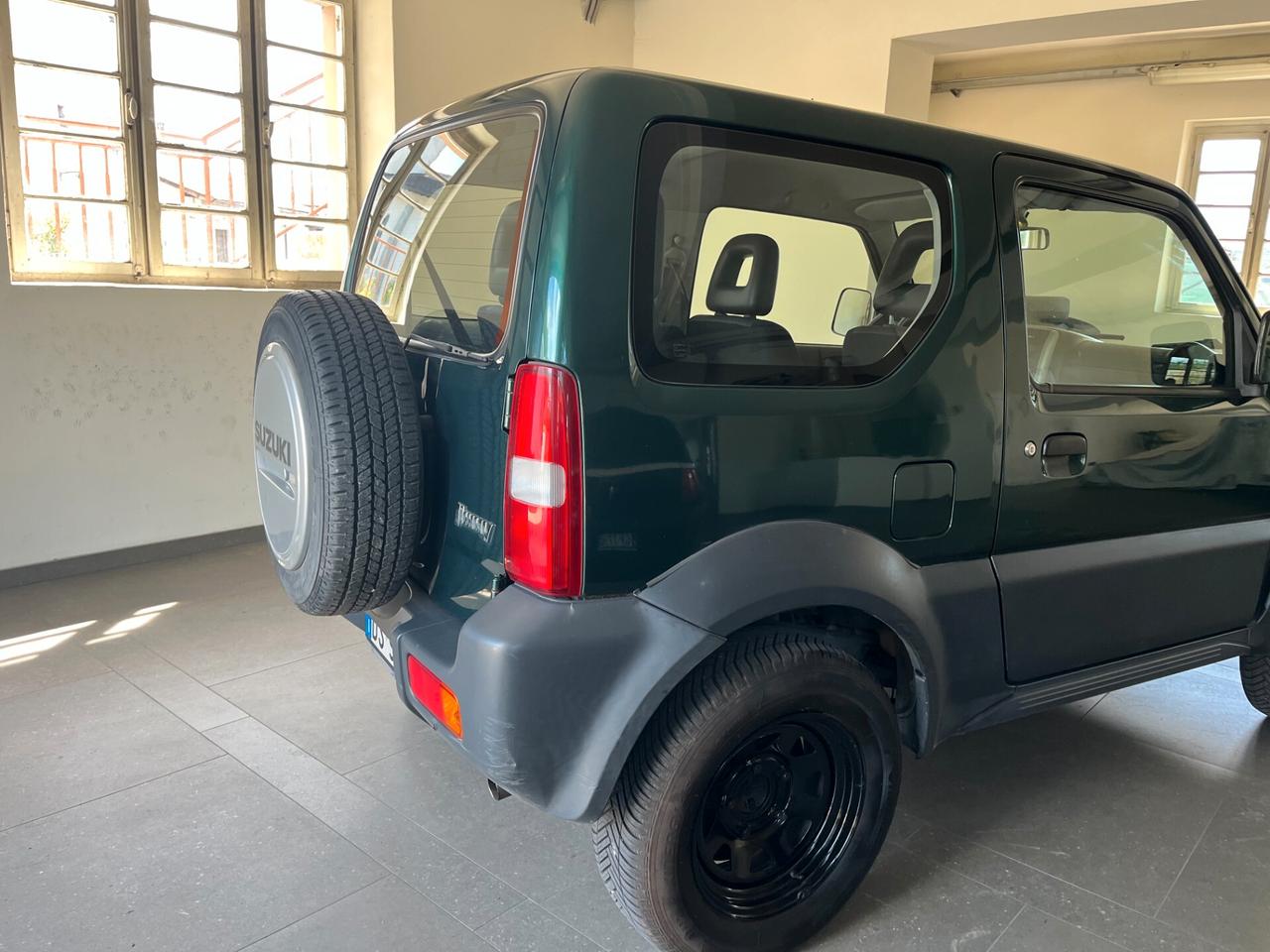 Suzuki Jimny 1.3i 16V 4WD