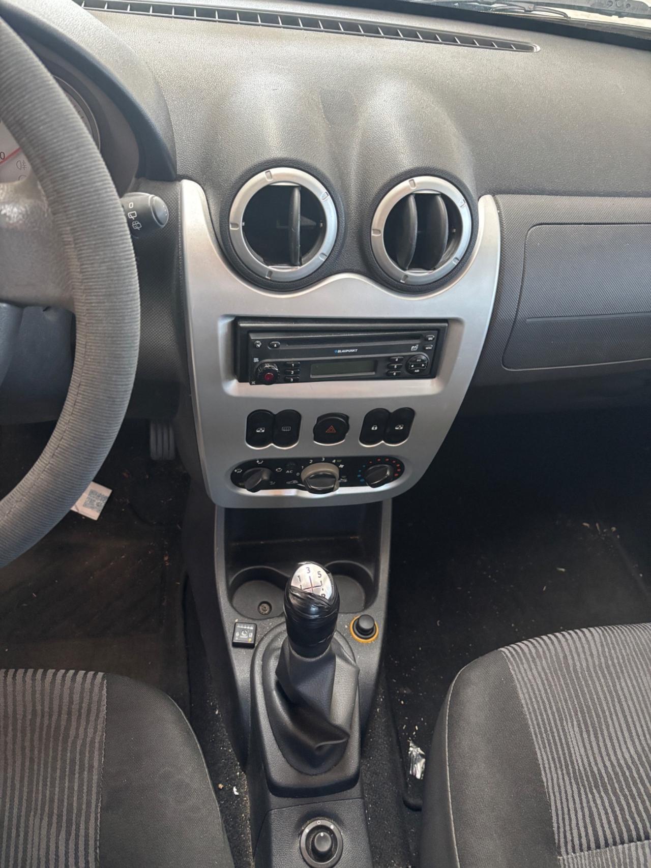 Dacia Sandero 1.4 8V GPL Ambiance