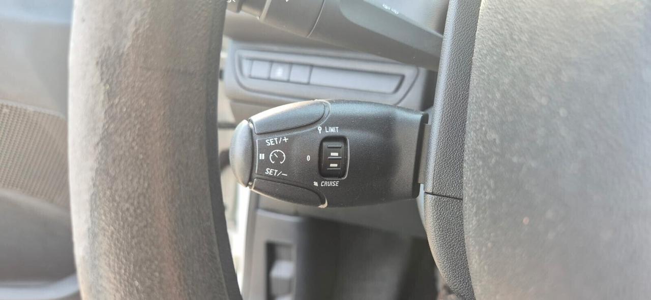 Peugeot 208 PureTech 82 5 porte Active- Km 64.900