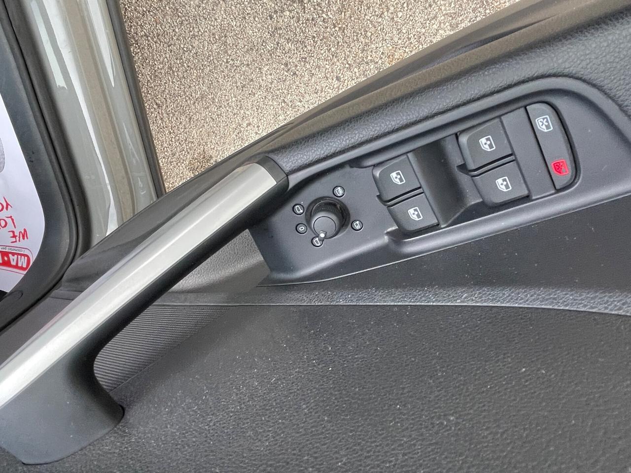 AUDI Q2 1.6 TDI 116 DESIGN MANUAL FULL LED MY18