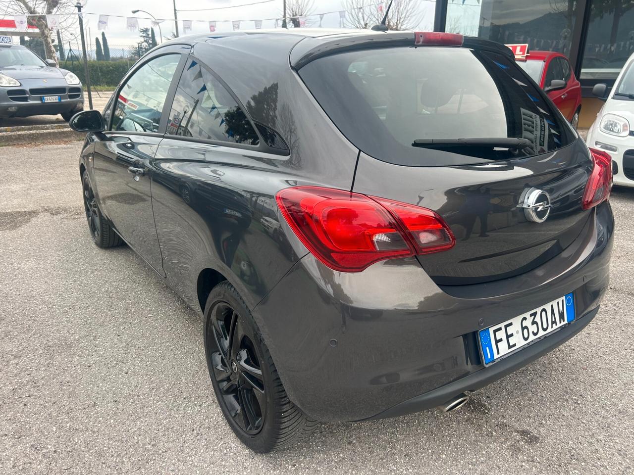 " UNA CHICCA " Opel Corsa 1.4 90CV GPL Tech n-Joy