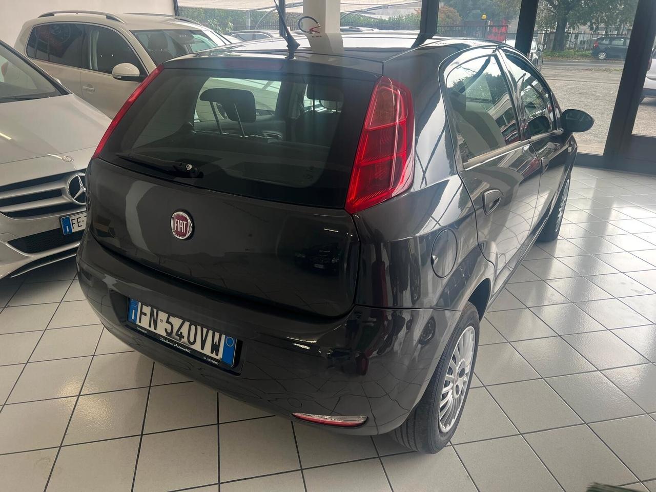 Fiat Punto 1.4 8V 5 porte Natural Power Lounge