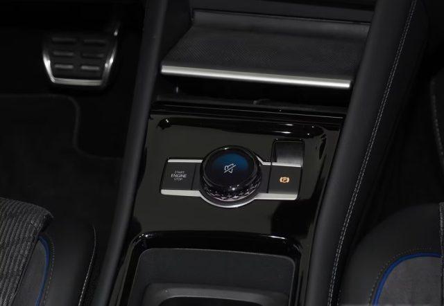 VOLKSWAGEN Tiguan 2.0 TDI 150CV DSG R-Line Plus IVA ESPOSTA LEGGE104