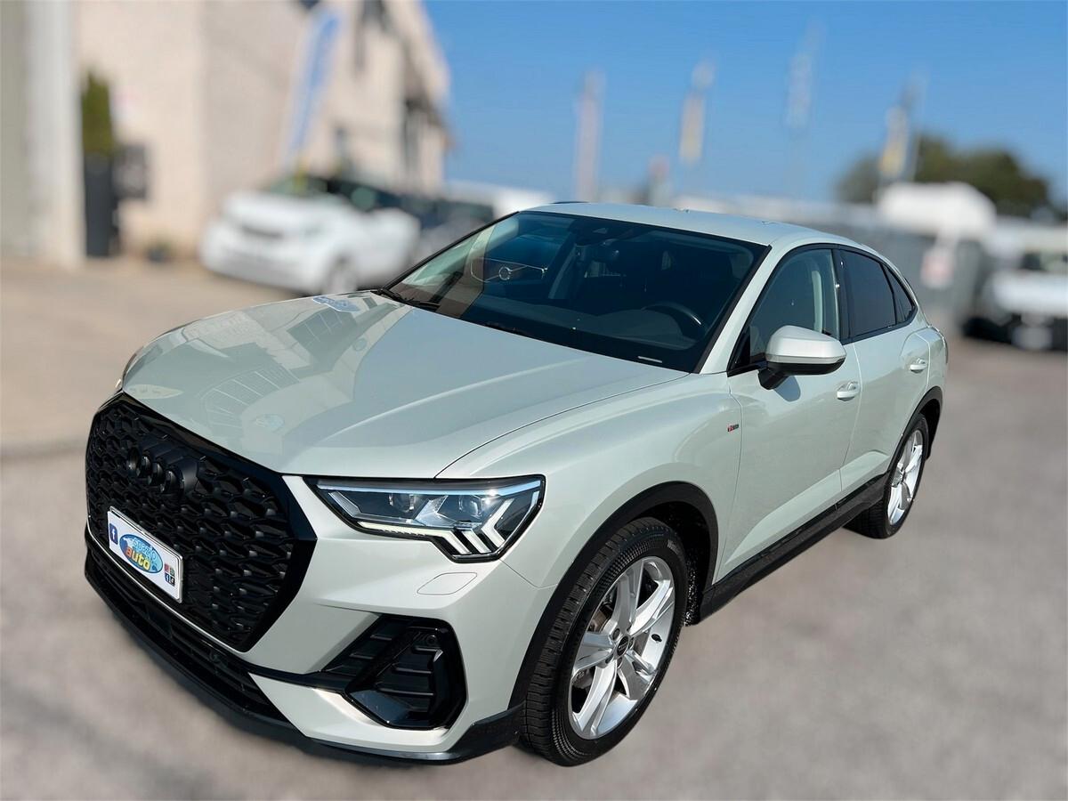 Audi Q3 SPB 35 TDI S tronic line edition - COLORE Argento Rugiada Metallizzato
