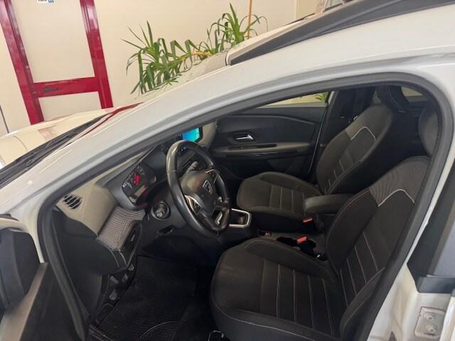 DACIA Jogger Jogger 1.0 TCe GPL 100 CV 5 posti ...