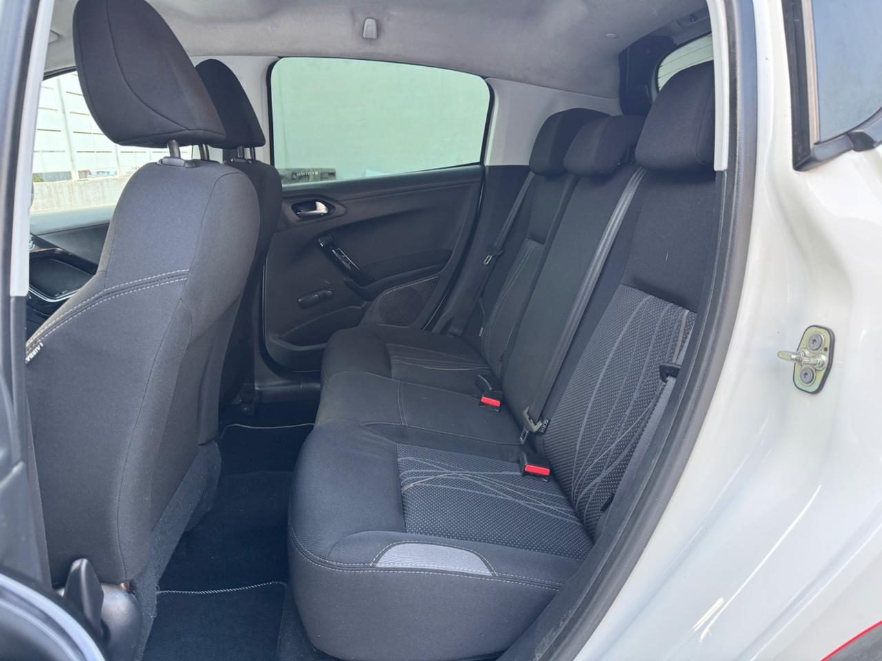Peugeot 208 1.4 GPL 95CV Active 2014