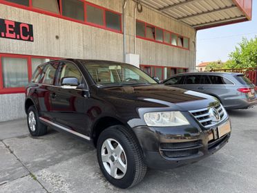 Volkswagen Touareg 3.0 V6 TDI DPF tiptronic Exclusive