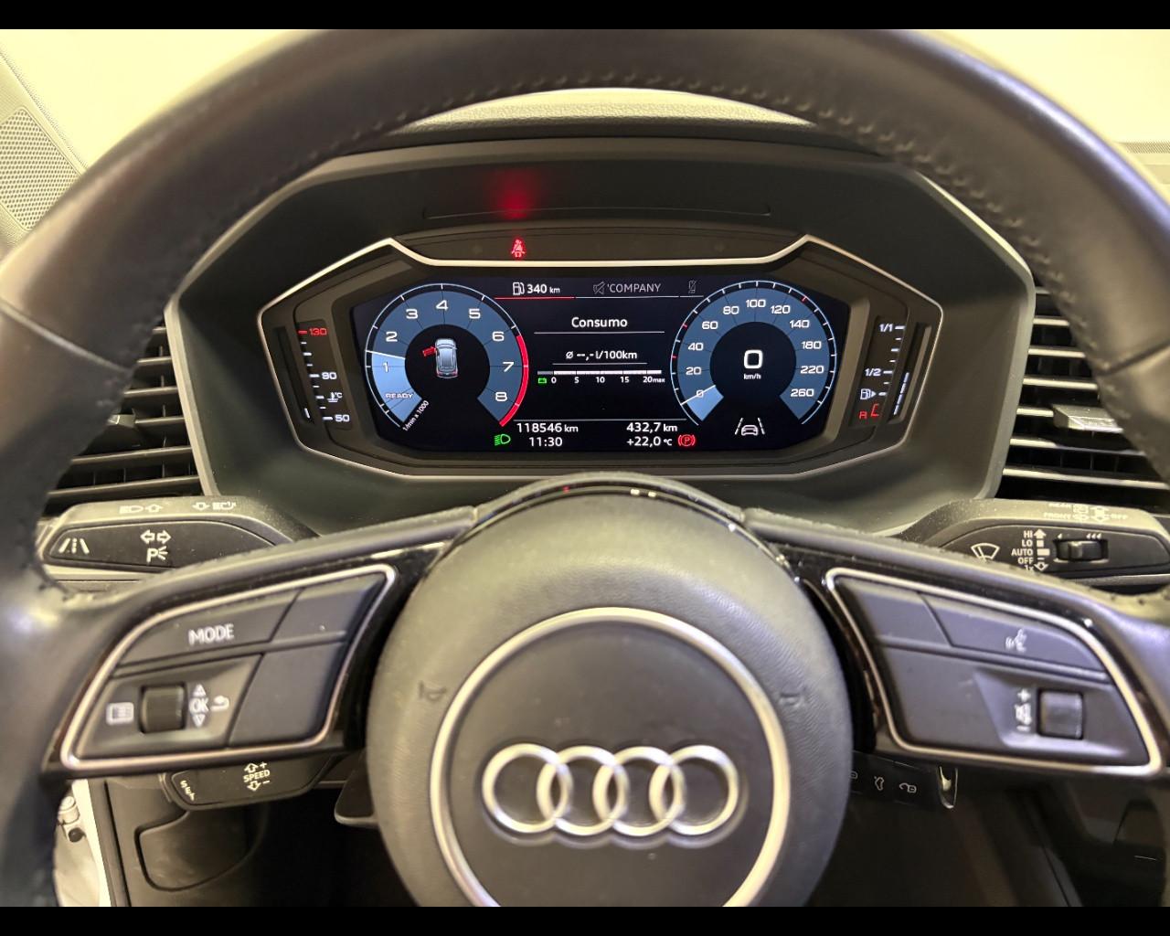 AUDI A1 SPORTBACK 30 TFSI ADVANCED