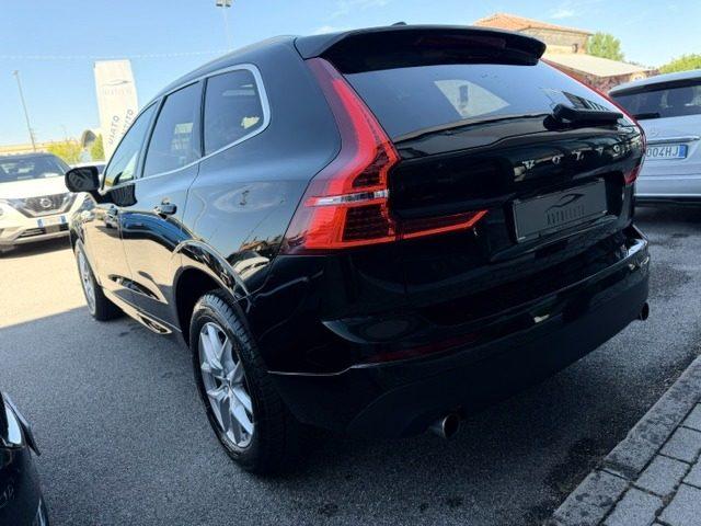 VOLVO XC60 B4 (d) AWD Geartronic Momentum Pro/TETTO APRIBILE