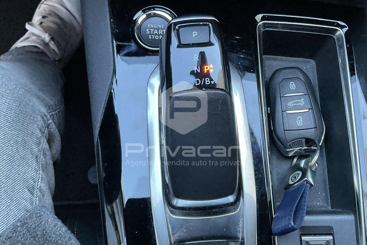 PEUGEOT 3008 Hybrid 225 e-EAT8 GT Pack