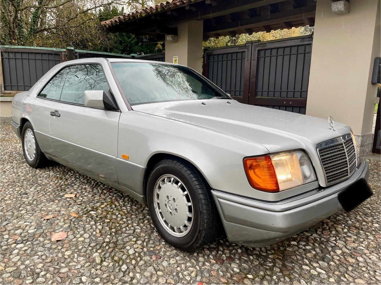 Mercedes-benz 300 CE Coupe *SOLO 46000 KM*