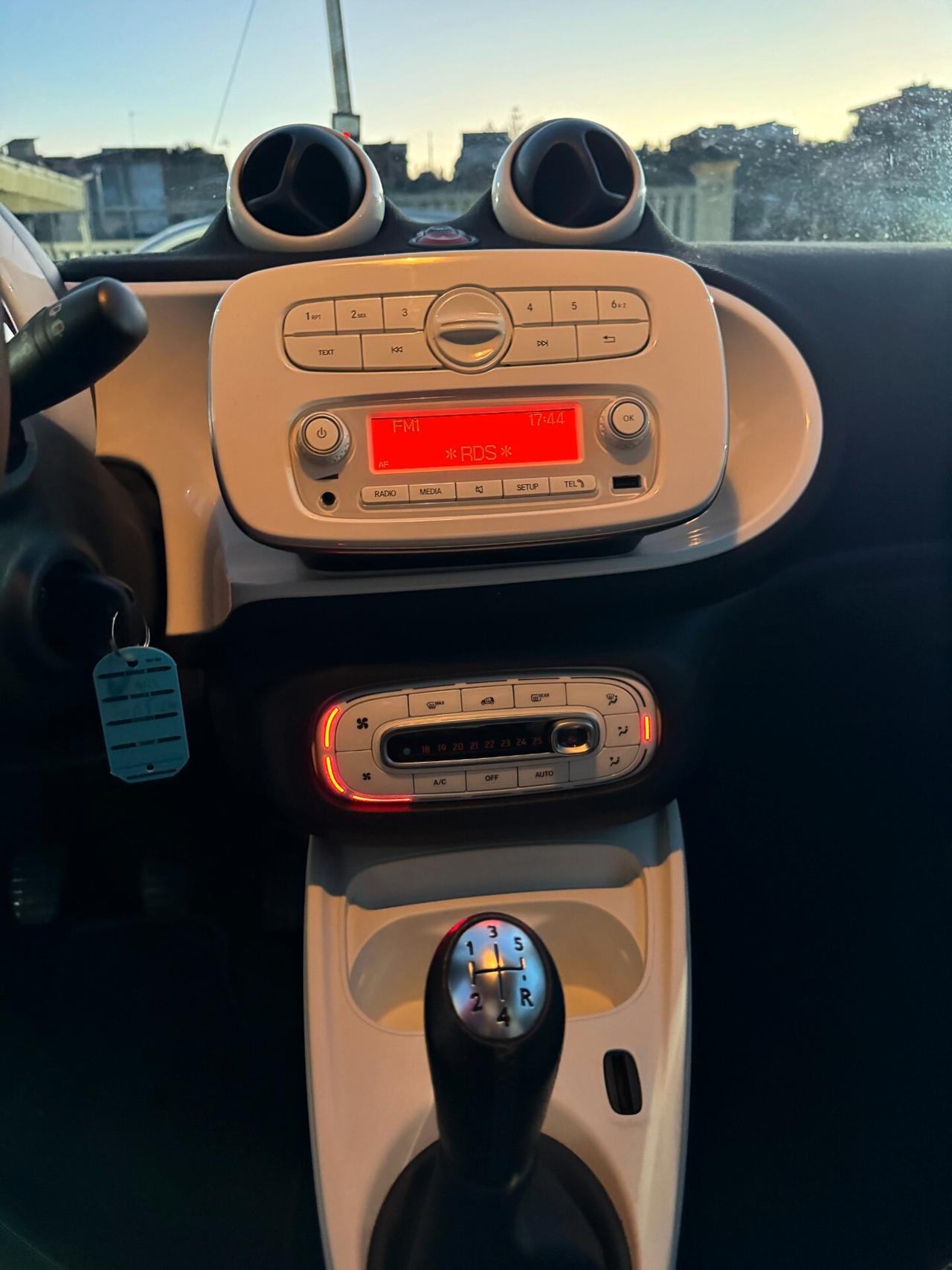 Smart ForTwo 1000 62 kW coupé passion