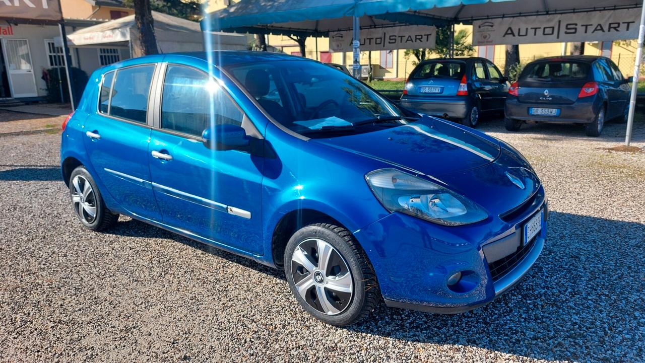 Renault Clio 1.2 16V 5 porte GPL Dynamique