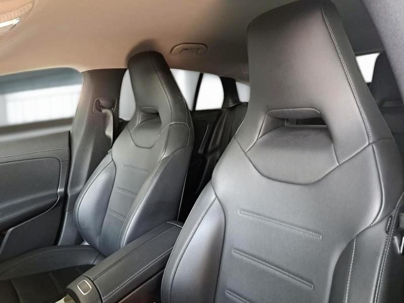 MERCEDES-BENZ CLA 200 D AUTOMATICO SPORT STATION WAGON