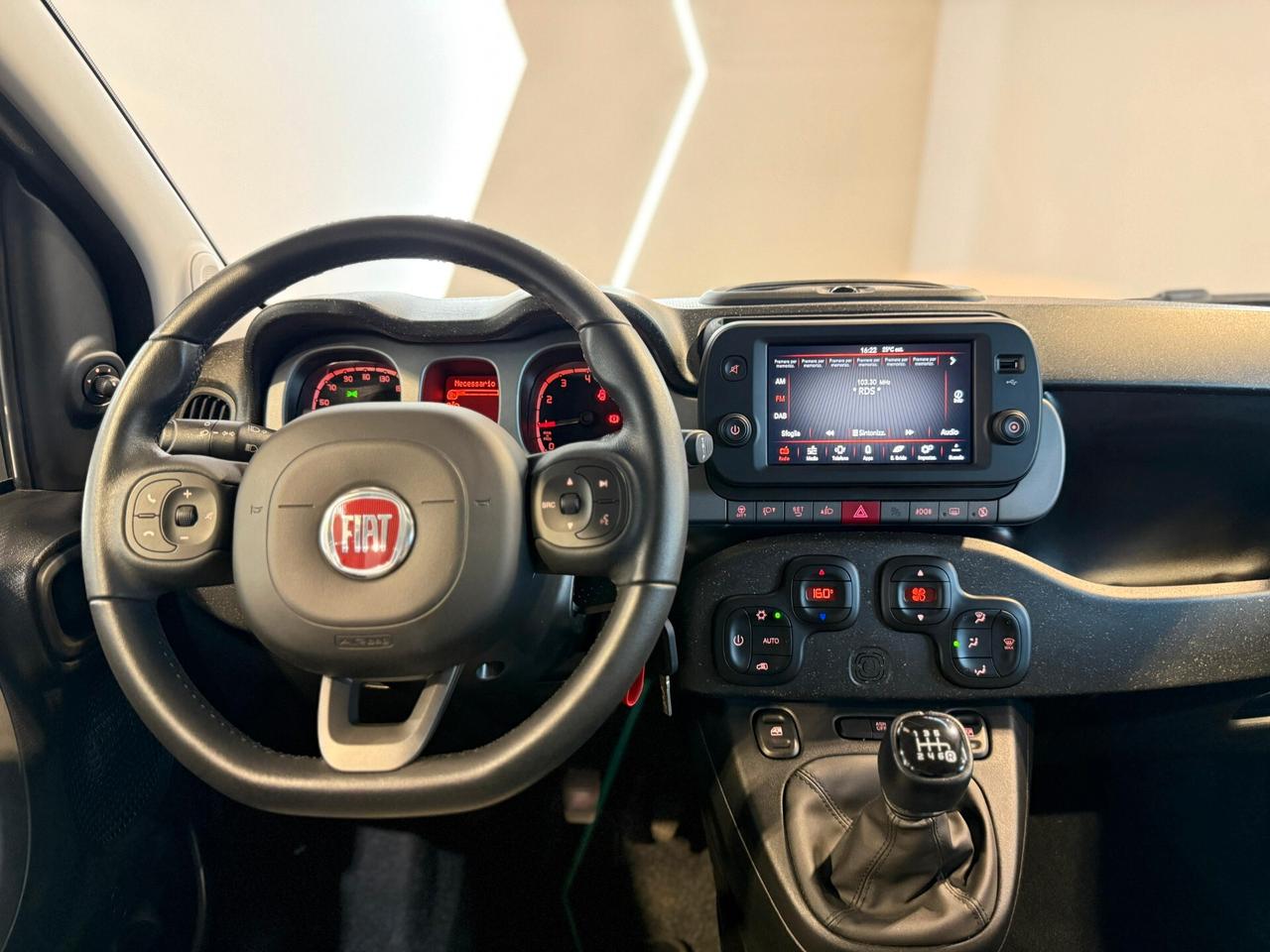 Fiat Panda 1.0 Hybrid Cross