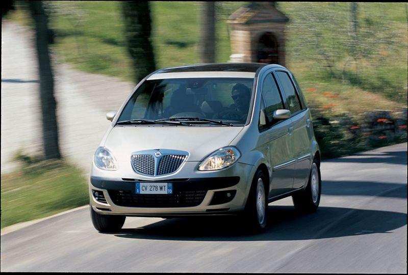 Lancia Musa I 2004 1.9 mjt Oro