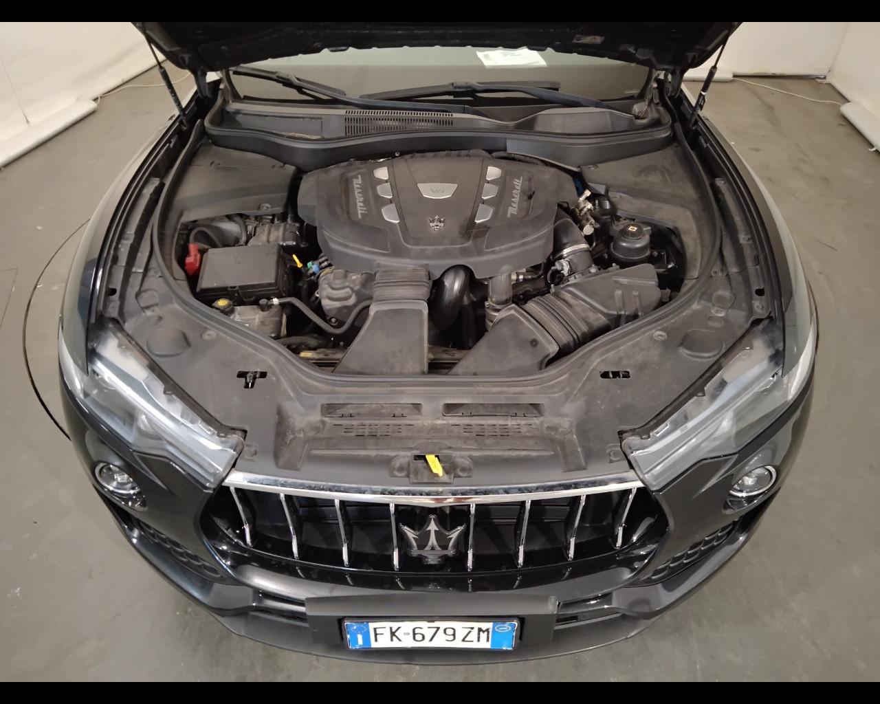 MASERATI Levante - Levante 3.0 V6 250cv auto