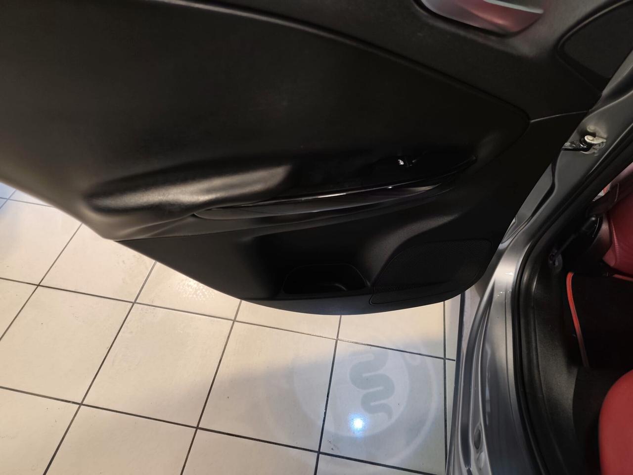 Alfa Romeo Giulietta 2.0 JTDm-2 170 CV TCT Exclusive