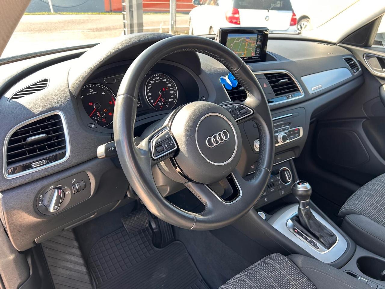 Audi Q3 2.0 TDI 184 CV S tronic quattro edition Sport