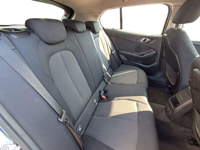 BMW Serie 1 116d 116 CV Automatica 5 Porte Business Advantage