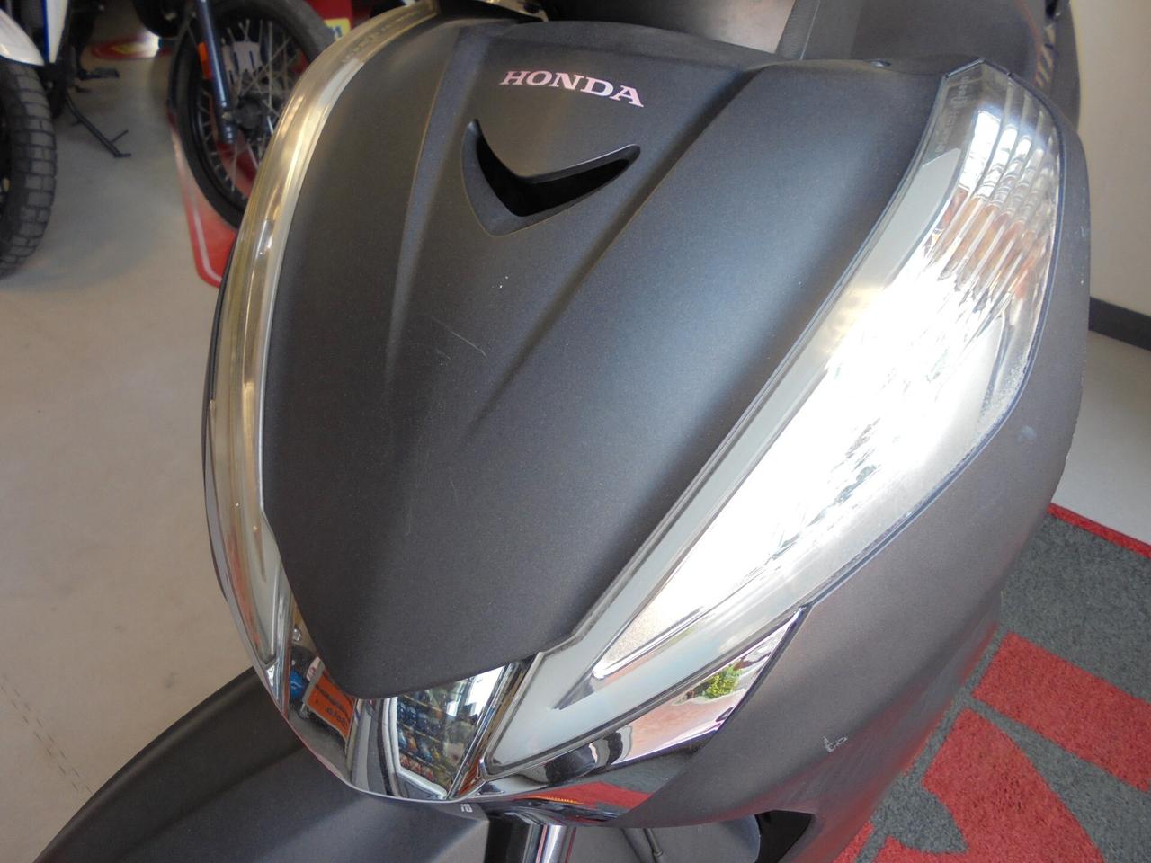 Honda SH 300 i SPORT ABS