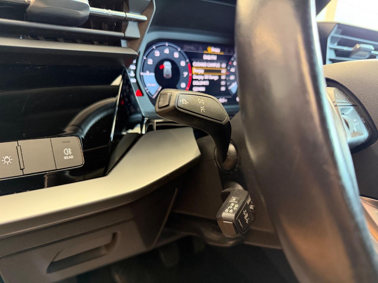 Audi A3 SPB 30 TFSI Business - SOLO 69.000 KM - NEO PAT