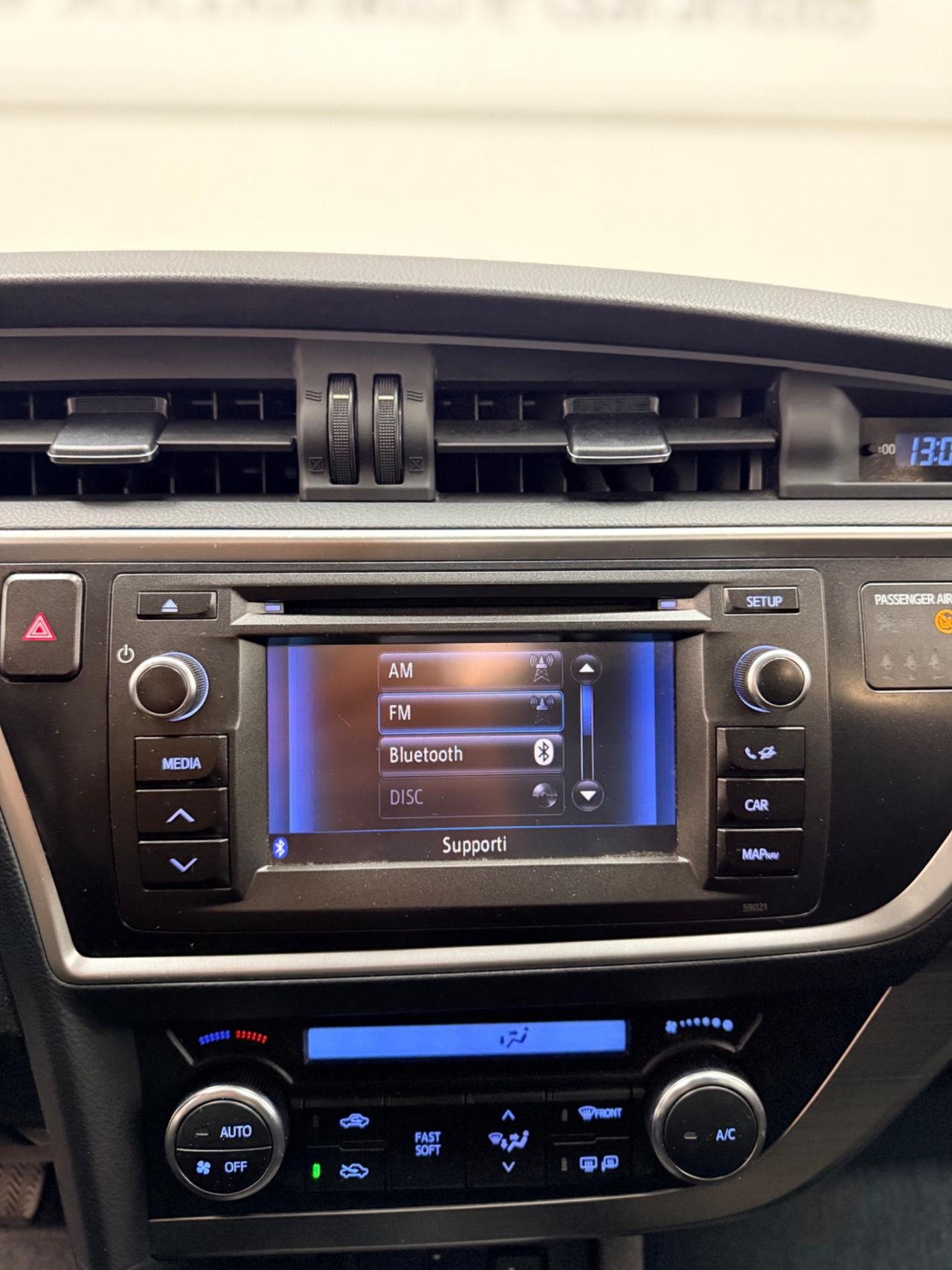 Toyota Auris 2.0 D-4D 124cv 05/2015 Neopatentati Euro 5B