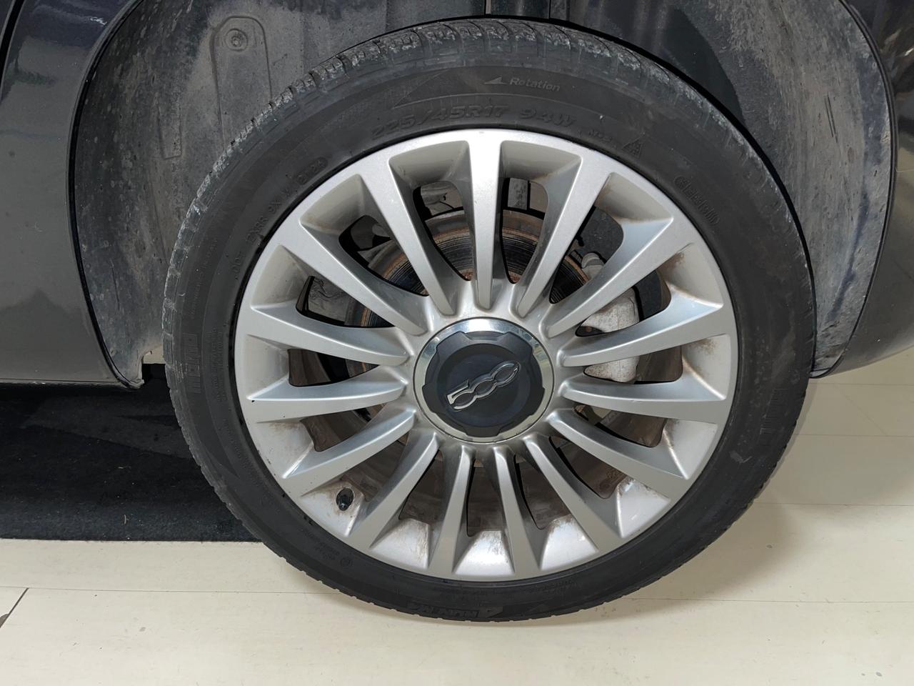 Fiat 500L 1.6 Multijet 120 CV (DOMMYcars)