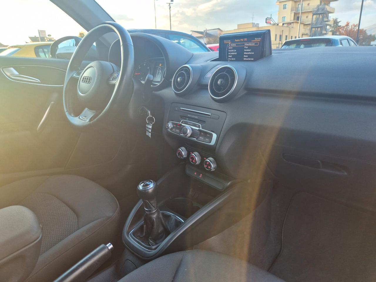 Audi A1 SPB 1.6 TDI 116 CV - OK NEOPATENTATI