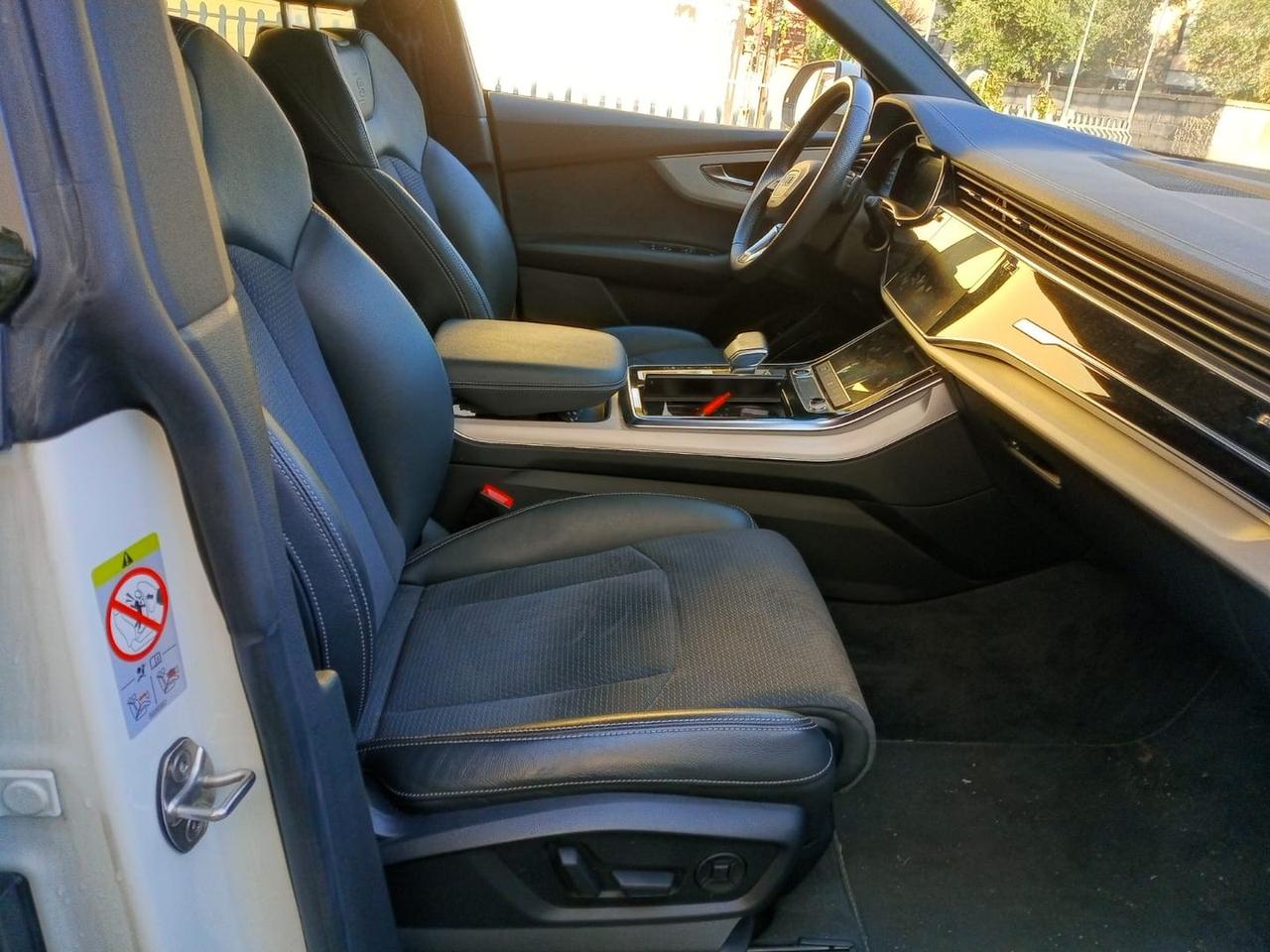 Audi Q8 Sport 3.0 50 TDI MHEV #7448