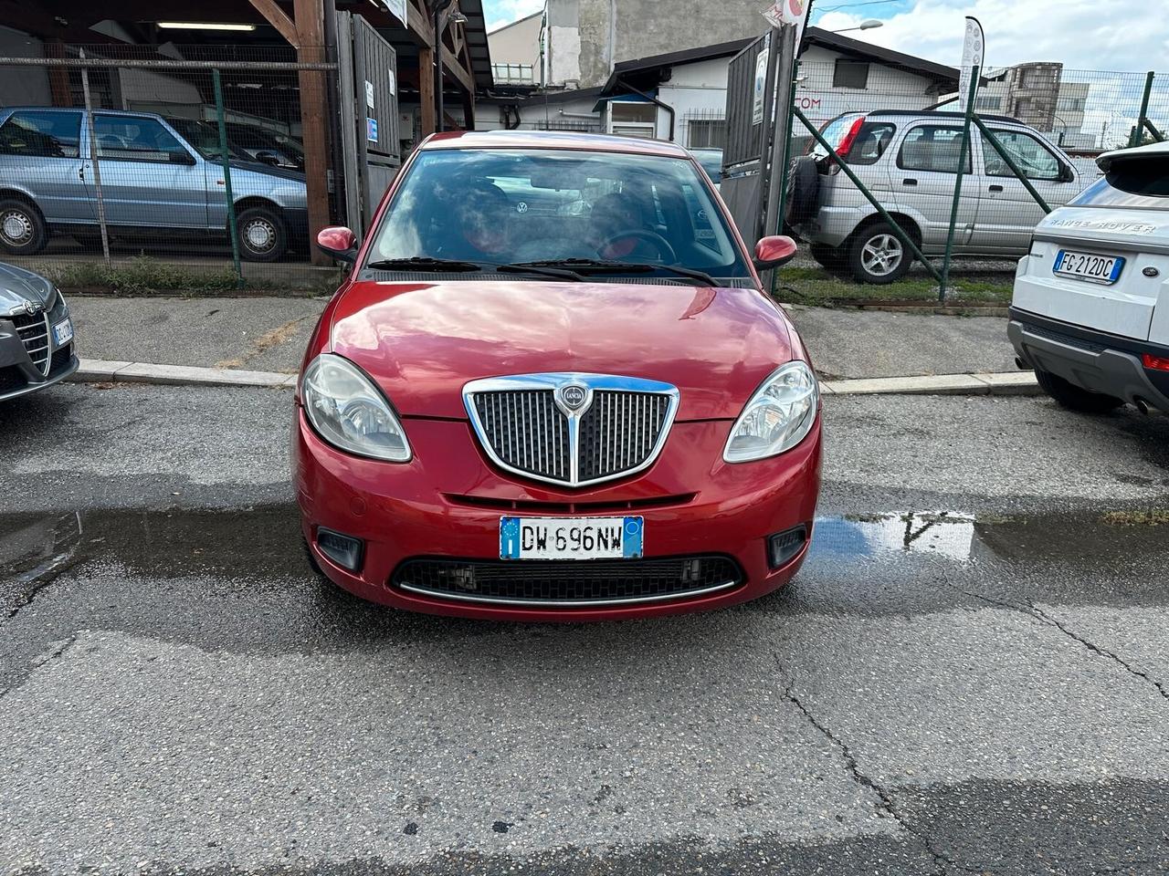 Lancia Ypsilon 1.4 Platino Ecochic GPL