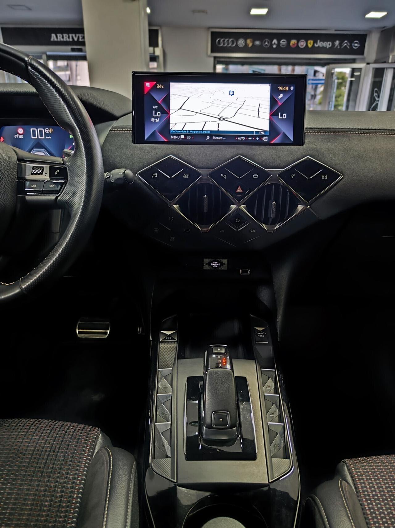DS 3 Crossback BlueHDi 130 aut. Performance Line FULL