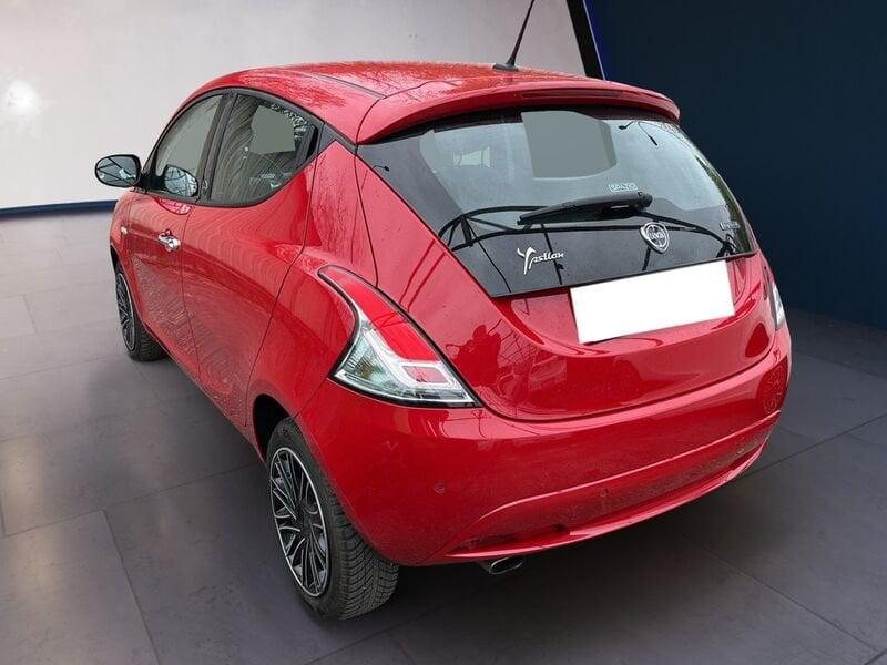 Lancia Ypsilon III 2015 1.0 hybrid Gold s&s 70cv