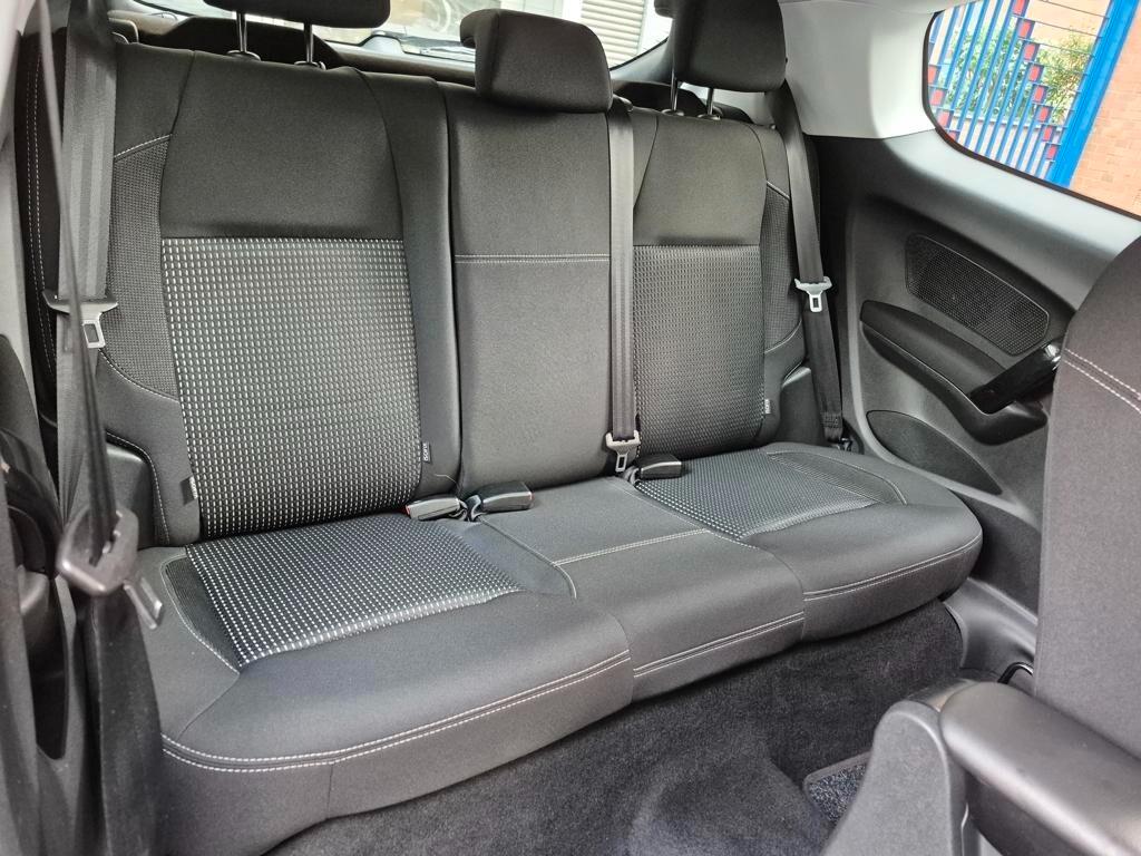 Peugeot 208 PureTech 82 3 porte Allure