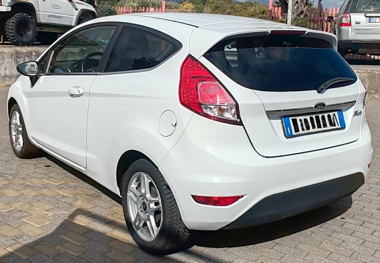 Ford Fiesta 1.6 TDCi 95CV 3 porte Individual