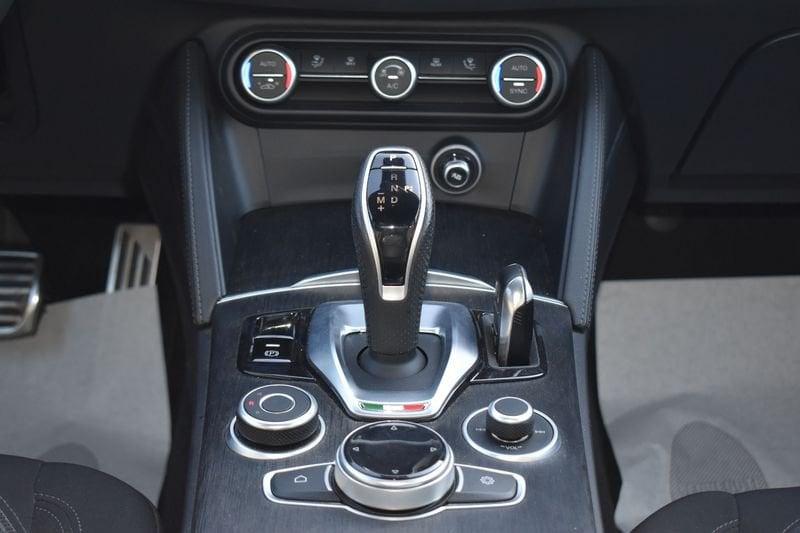 Alfa Romeo Stelvio Stelvio 2.2 Turbodiesel 160 CV AT8 RWD Super Business