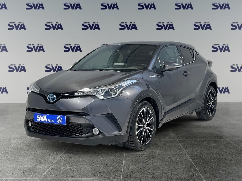 Toyota C-HR 5 Porte 1.8 Hybrid 122CV e-cvt Lounge (FHEV) - GANCIO TRAINO