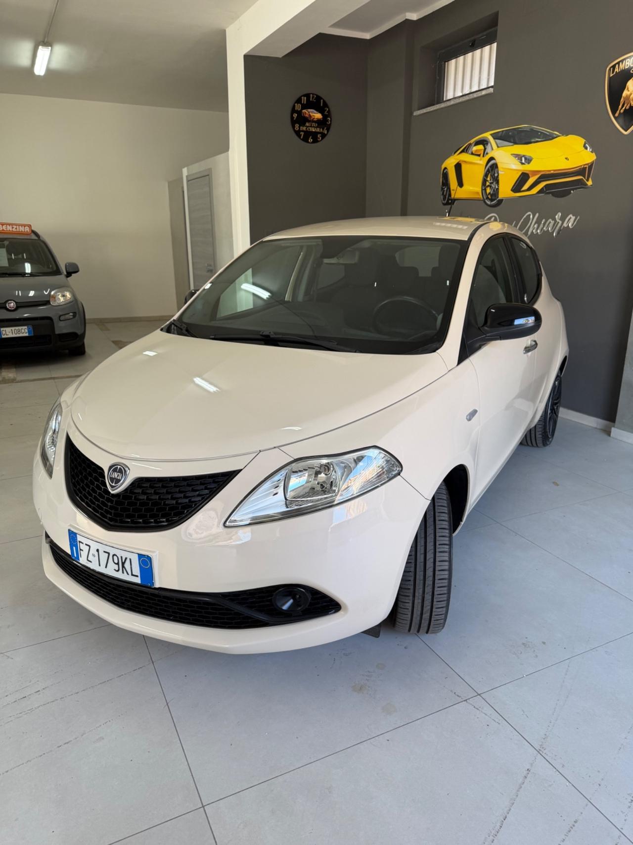 Lancia Ypsilon 1.2 GPL