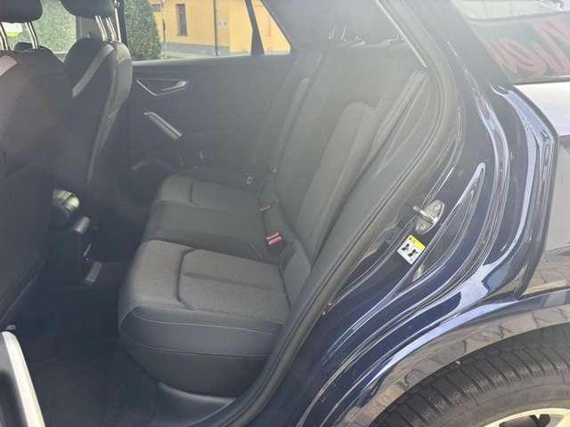 Audi Q2 30 TDI S tronic Business Advanced MATRIX-CAM