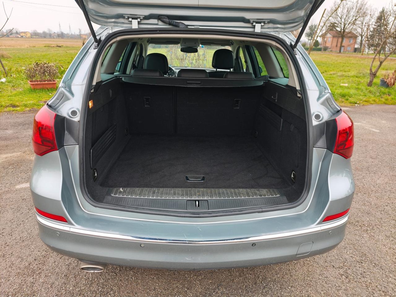 Opel Astra 1.4 Turbo 140CV Sports Tourer GPL Tech Cosmo