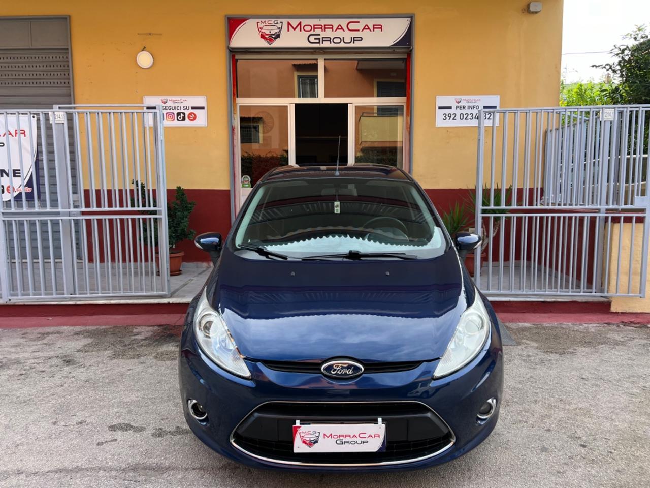 Ford Fiesta 1.4 16V 5p. Bz.- GPL Titanium Bs.