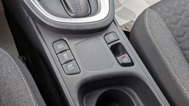 TOYOTA Yaris Cross Hybrid Trend E-CVT 1.5cc 120cv CAMERA POST. NAVI