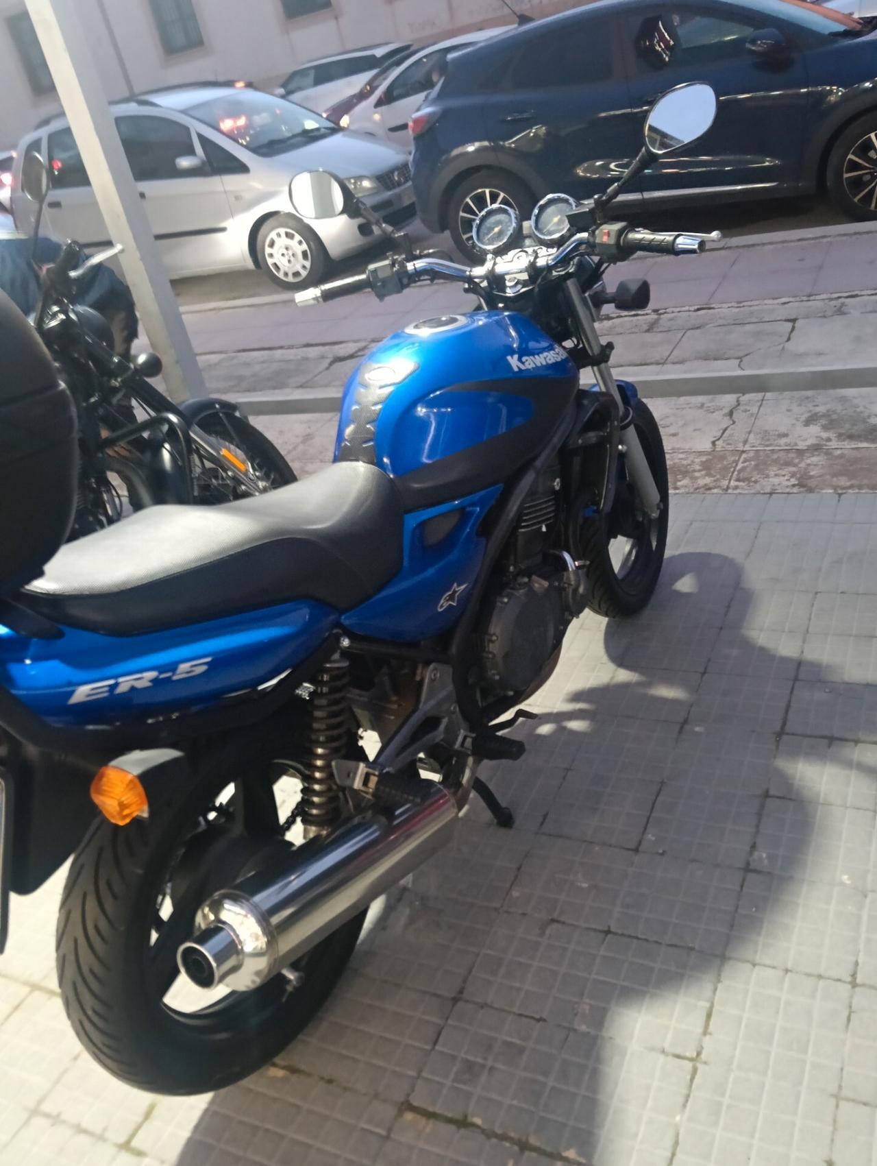 Kawasaki ER 5 ottimo stato