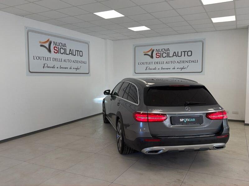 Mercedes-Benz Classe E E220d Auto Premium Plus