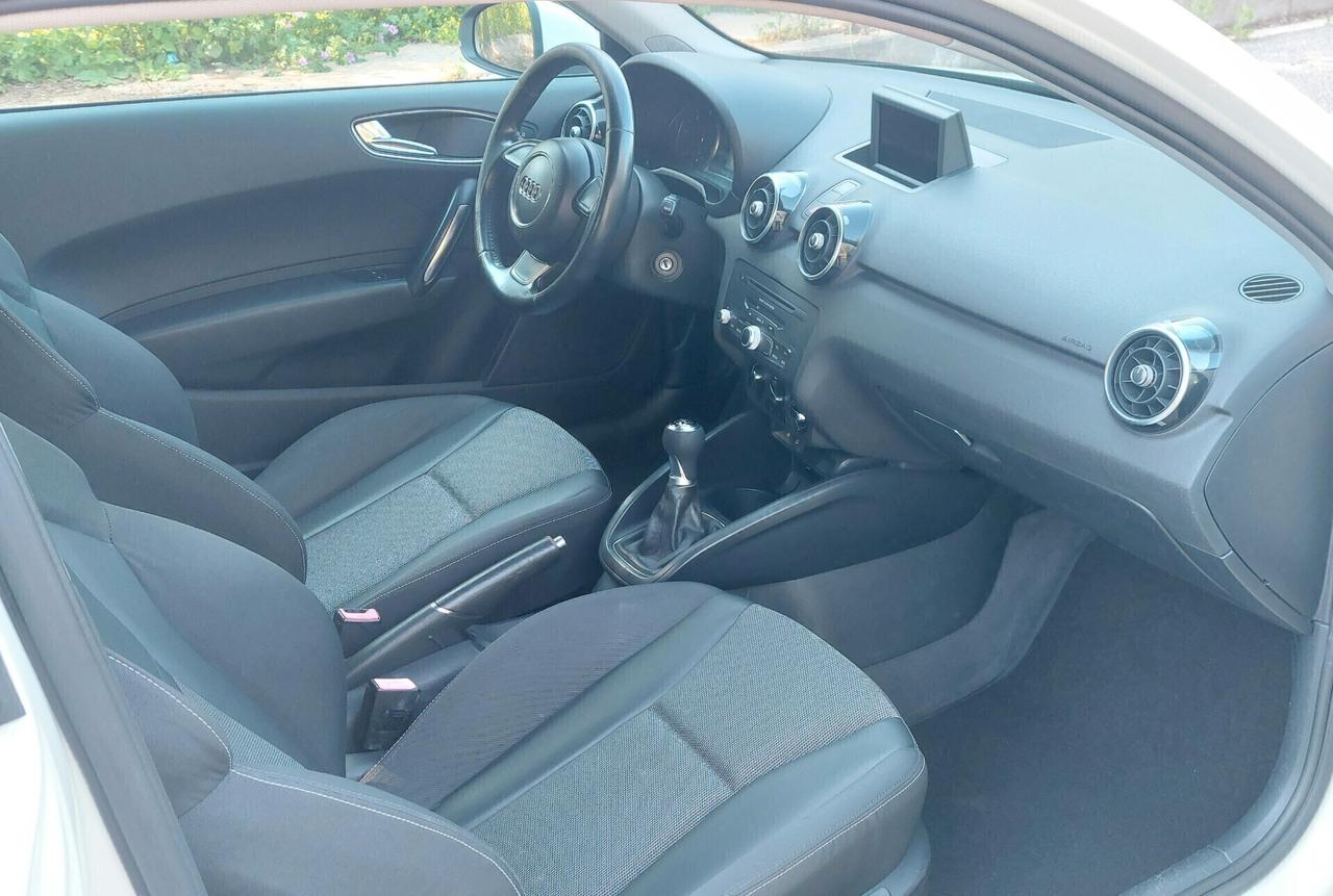 Audi A1 1.6 TDI 105 CV Attraction