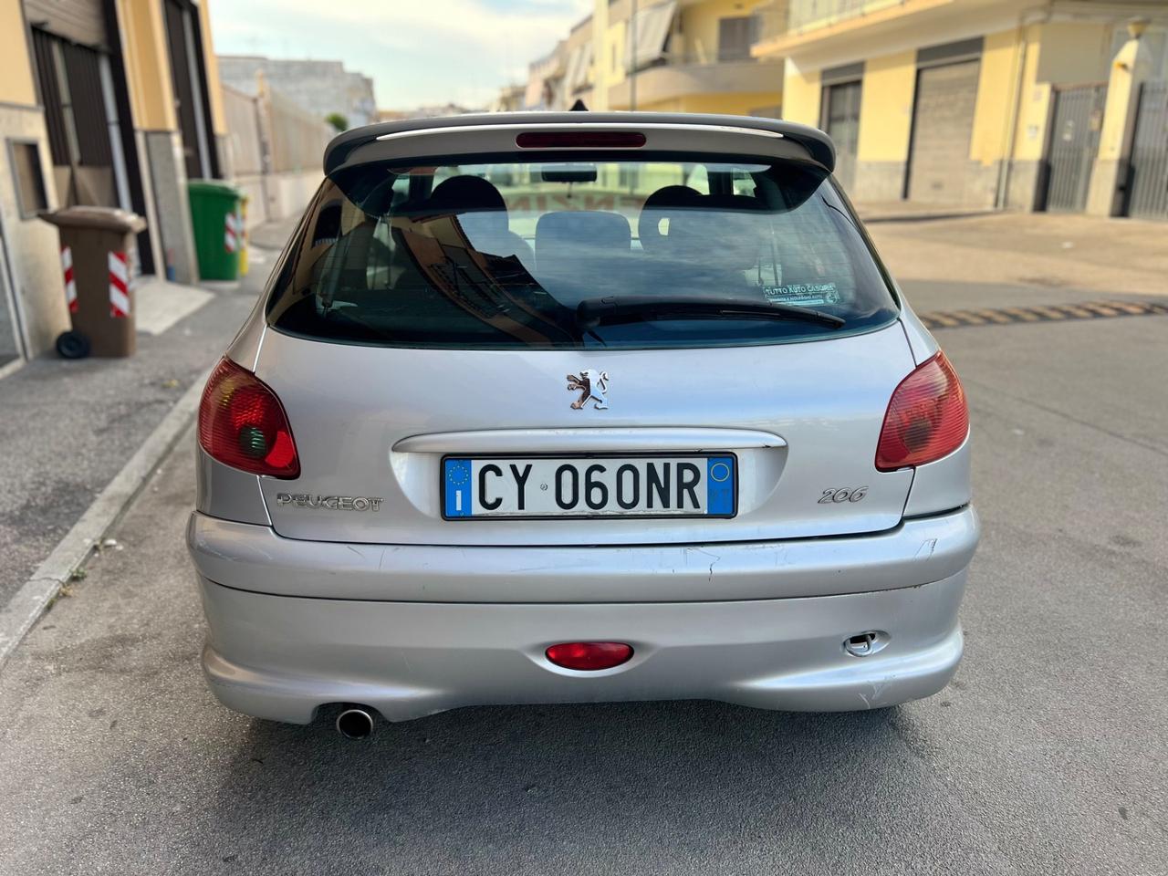 Peugeot 206 1.6 Benzina Anno 2006