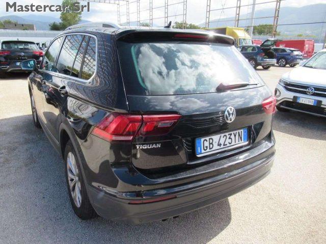 VOLKSWAGEN Tiguan Tiguan 2.0 tdi Business 150cv GB423YN