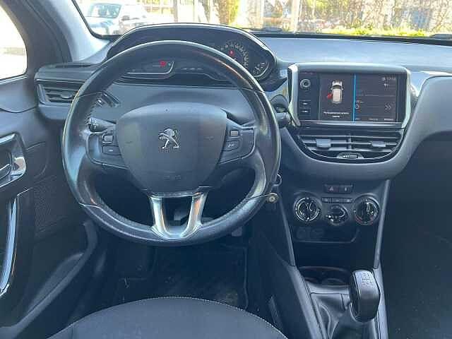 Peugeot 208 Allure Blue HDI 75