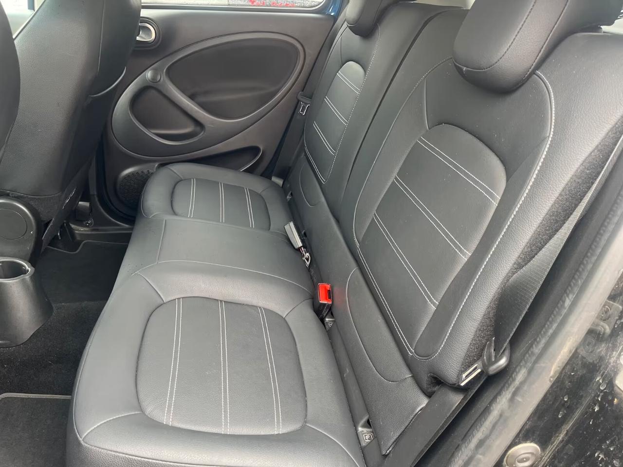 Smart ForFour 70 1.0 Prime - TETTO APRIBILE - LED