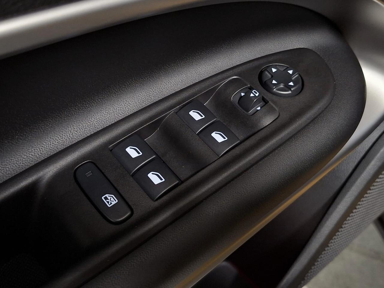 Jeep Avenger 1200 Turbo 101CV Summit Km. 0